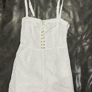 Kimchi Blue, Size L. White Lace Romper